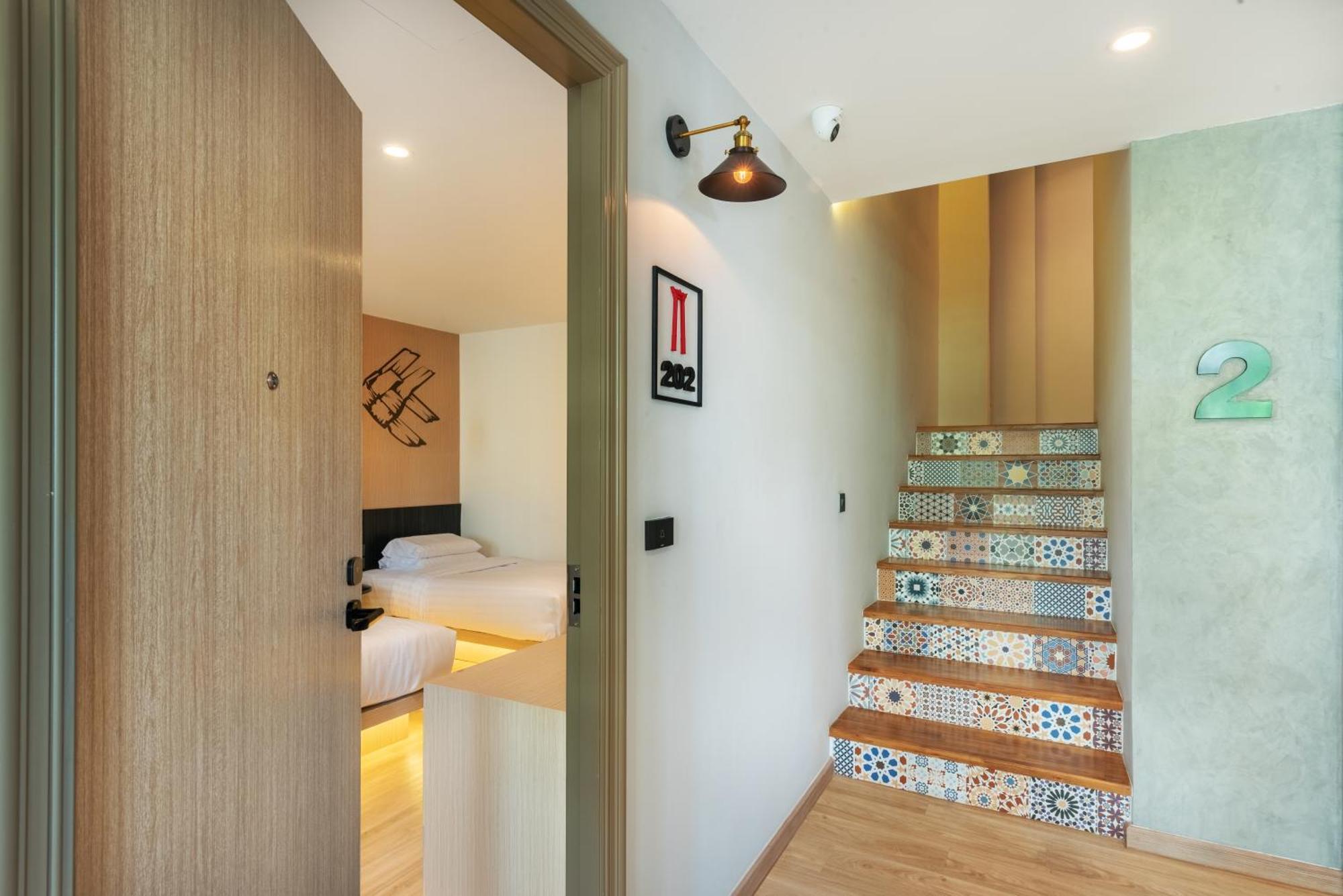 Хостел Phra Nakhon Poshtel Бангкок Экстерьер фото