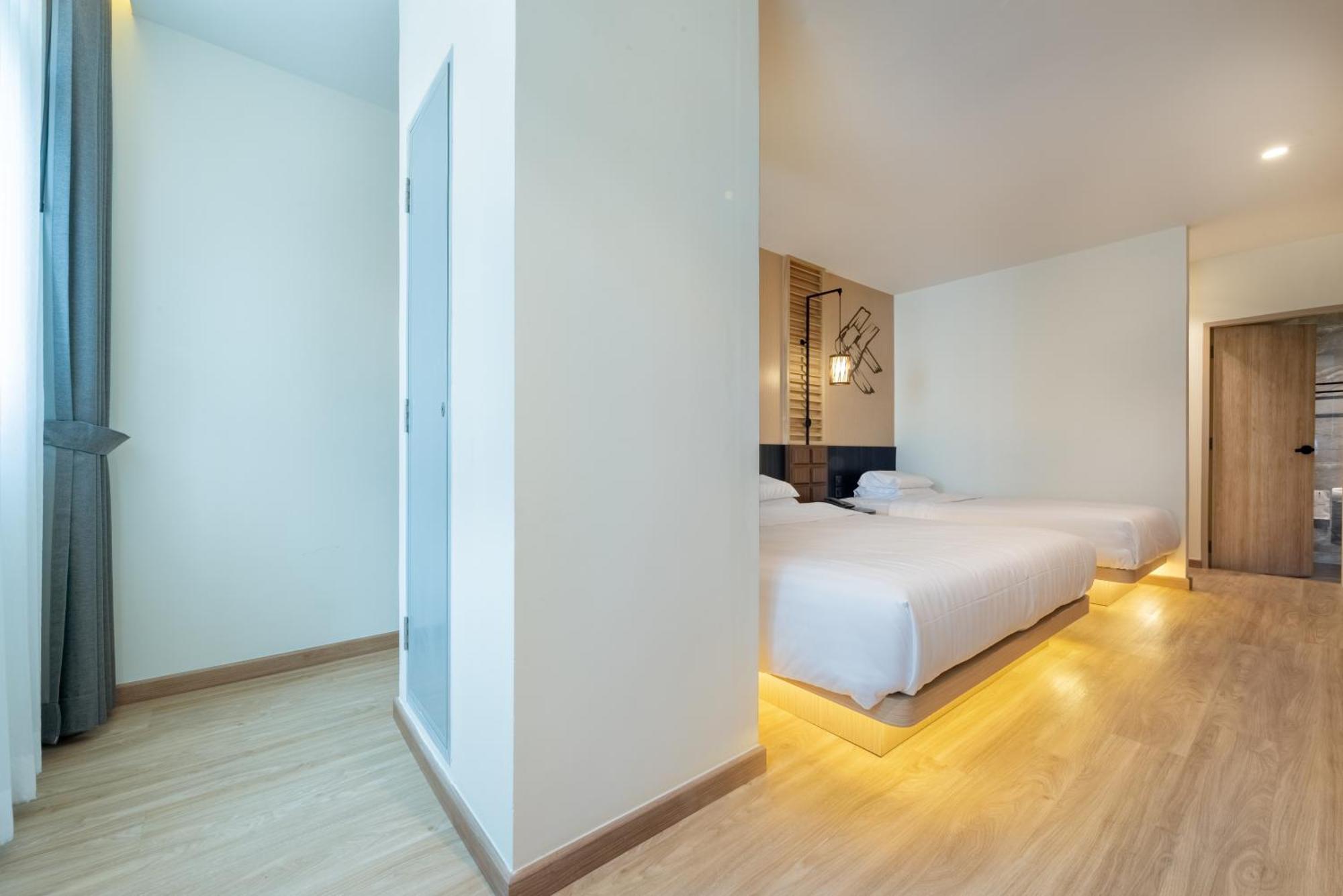 Хостел Phra Nakhon Poshtel Бангкок Экстерьер фото