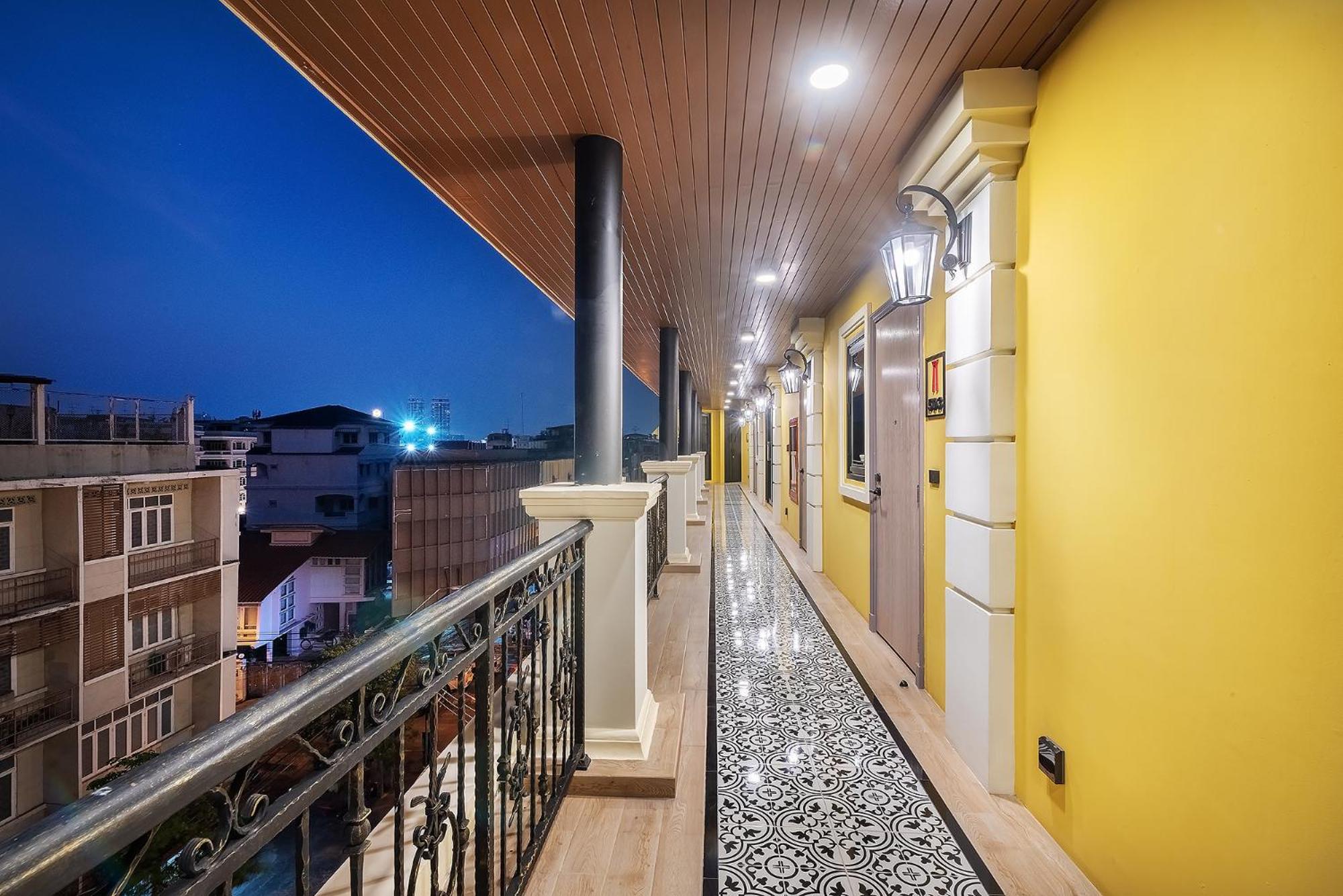 Хостел Phra Nakhon Poshtel Бангкок Экстерьер фото